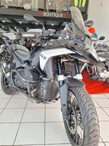 BMW R 1300 GS TRIPLE BLACK, Foto 4