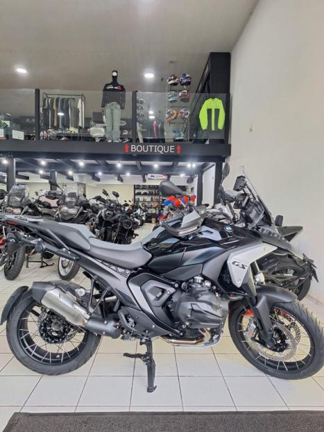 BMW R 1300 GS TRIPLE BLACK, Foto 1