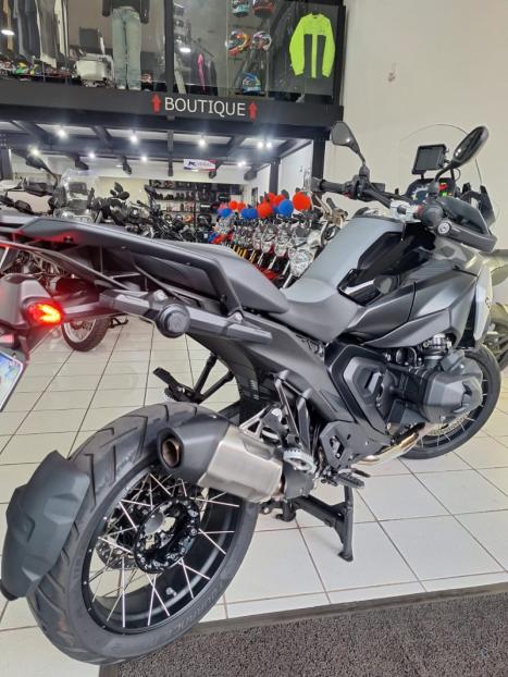 BMW R 1300 GS TRIPLE BLACK, Foto 6