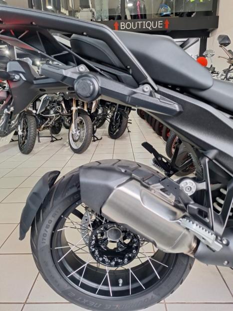 BMW R 1300 GS TRIPLE BLACK, Foto 12