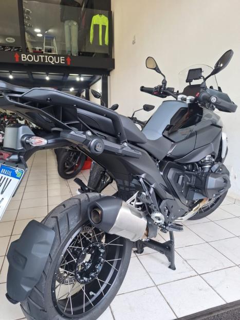 BMW R 1300 GS TRIPLE BLACK, Foto 6