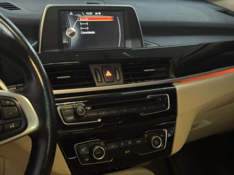 BMW X1 2.0 16V 4P S DRIVE 20I X-LINE AUTOM�TICO, Foto 9