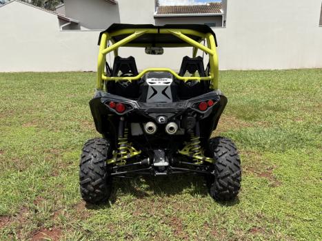 BRP CAN-AM Maverick X2 1000 R , Foto 4