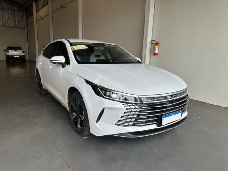 BYD King 1.5 16V 4P GS DM-I PHEV AUTOMÁTICO, Foto 1