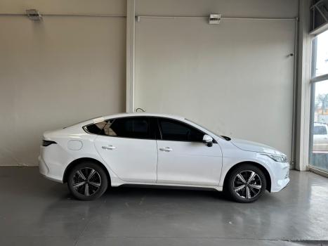 BYD King 1.5 16V 4P GS DM-I PHEV AUTOMÁTICO, Foto 5