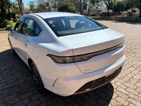 BYD King 1.5 16V 4P GS DM-I PHEV AUTOM�TICO, Foto 2