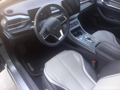 BYD King 1.5 16V 4P GS DM-I PHEV AUTOMÁTICO, Foto 10