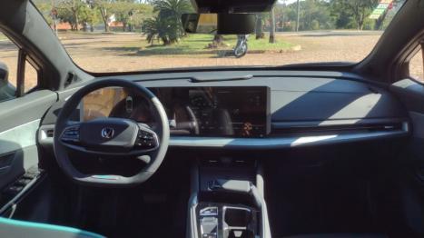 CHANGAN Uni-T 1.5 16V 4P FLEX TGDI 7DCT AUTOM�TICO, Foto 8