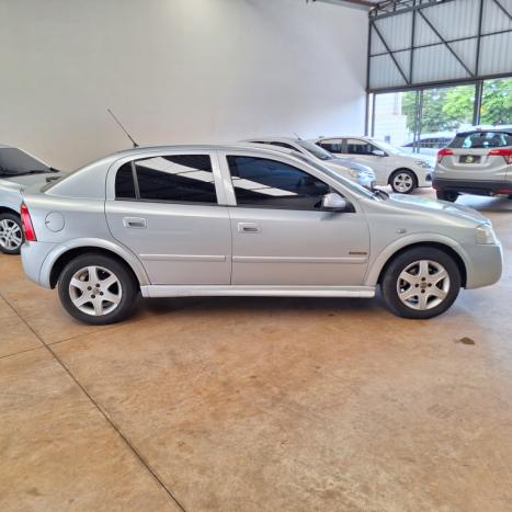 CHEVROLET Astra Hatch 2.0 4P ADVANTAGE FLEX AUTOMTICO, Foto 9
