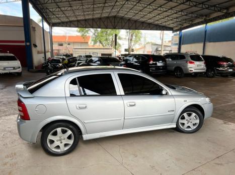 CHEVROLET Astra Hatch 2.0 4P ADVANTAGE  FLEX, Foto 3
