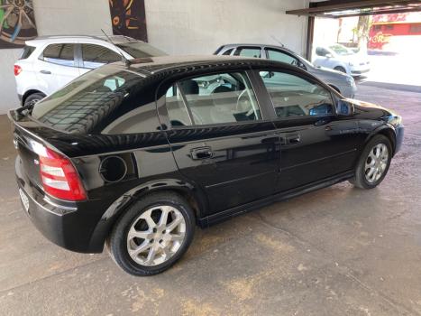 CHEVROLET Astra Hatch 2.0 4P FLEX, Foto 4