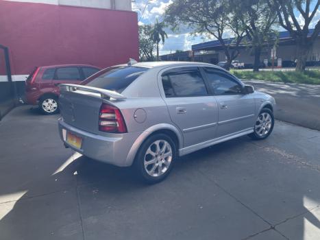 CHEVROLET Astra Hatch 2.0 4P ADVANTAGE  FLEX, Foto 3