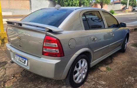 CHEVROLET Astra Hatch 2.0 4P ADVANTAGE  FLEX, Foto 2