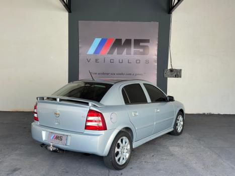 CHEVROLET Astra Hatch 2.0 4P ADVANTAGE  FLEX, Foto 4