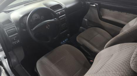 CHEVROLET Astra Hatch 2.0, Foto 2