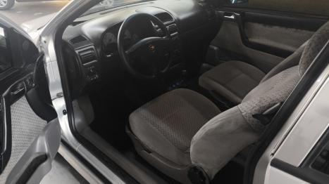 CHEVROLET Astra Hatch 2.0, Foto 4