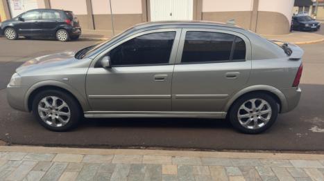 CHEVROLET Astra Hatch 2.0, Foto 3