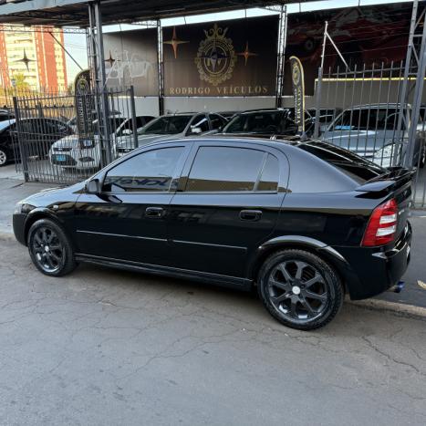 CHEVROLET Astra Hatch 2.0 4P ADVANTAGE  FLEX, Foto 4