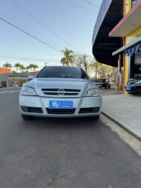 CHEVROLET Astra Hatch 2.0 4P ADVANTAGE FLEX AUTOMÁTICO, Foto 2
