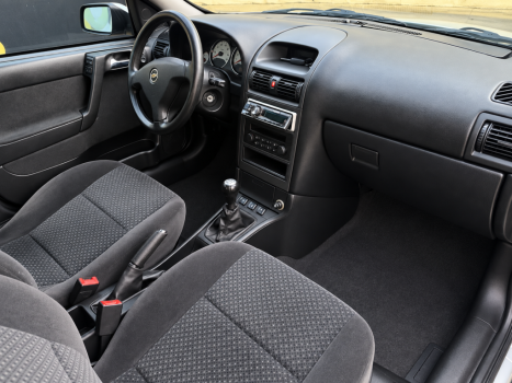 CHEVROLET Astra Hatch 2.0 4P ADVANTAGE  FLEX, Foto 2