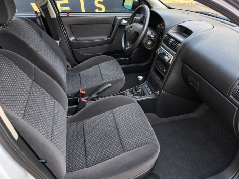 CHEVROLET Astra Hatch 2.0 4P ADVANTAGE  FLEX, Foto 4