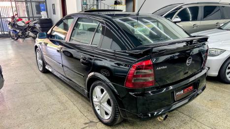 CHEVROLET Astra Hatch 2.0 16V 4P GSI, Foto 4