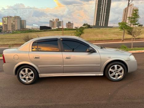 CHEVROLET Astra Sedan 2.0 4P FLEX ELITE AUTOM�TICO, Foto 4