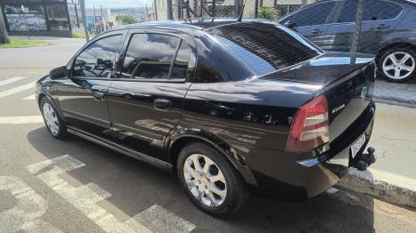 CHEVROLET Astra Sedan 1.8 4P, Foto 4
