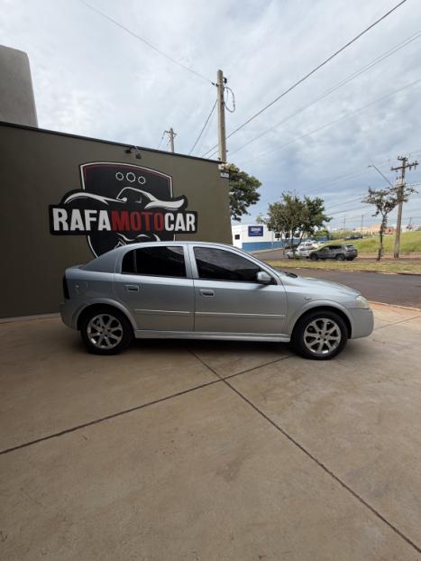 CHEVROLET Astra Sedan 2.0 4P ADVANTAGE, Foto 2