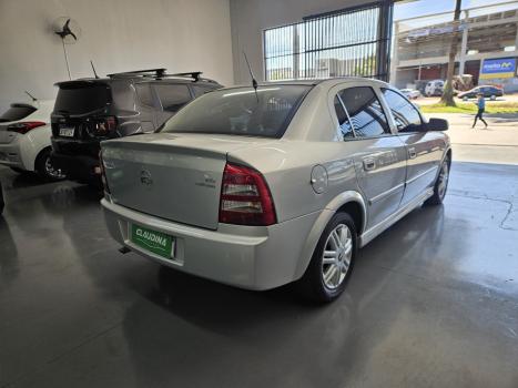 CHEVROLET Astra Sedan 2.0 4P FLEX CONFORT, Foto 2