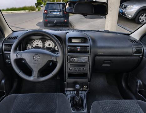 CHEVROLET Astra Sedan 2.0 4P ADVANTAGE, Foto 2