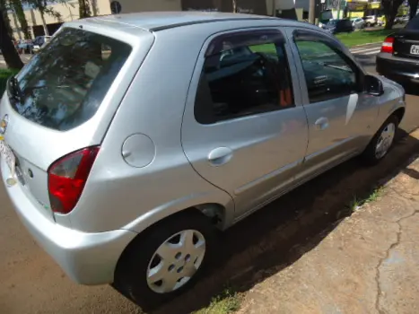 CHEVROLET Celta 1.0 4P LT FLEX, Foto 6 CHEVROLET Celta 1.0 4P LT FLEX, Foto 6