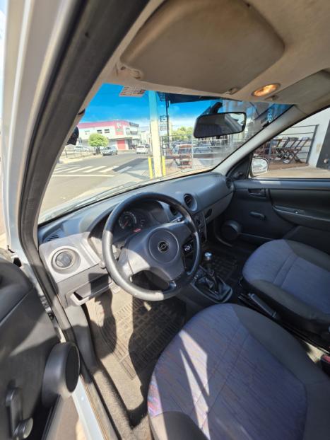 CHEVROLET Celta 1.0 VHC, Foto 2