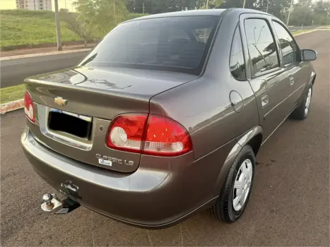 CHEVROLET Classic Sedan 1.0 4P VHCE FLEX LS, Foto 4