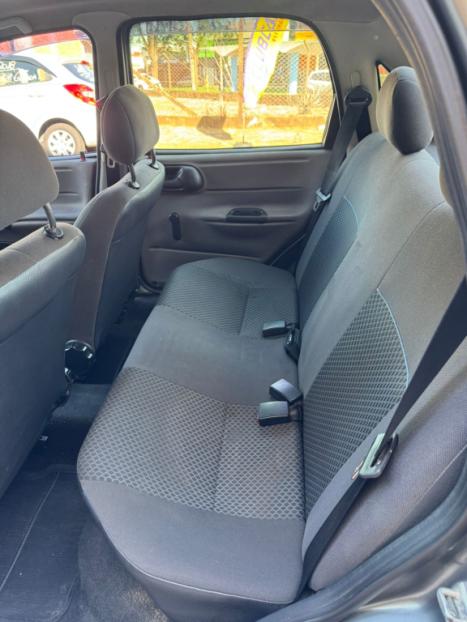 CHEVROLET Classic Sedan 1.0 4P VHCE FLEX LS, Foto 6