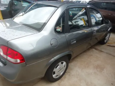CHEVROLET Classic Sedan 1.0 4P VHCE FLEX LS, Foto 6