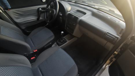 CHEVROLET Classic Sedan 1.0 4P VHCE FLEX LS, Foto 4