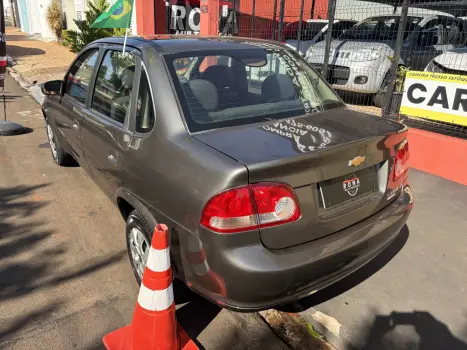 CHEVROLET Classic Sedan 1.0 4P VHCE FLEX LS, Foto 2