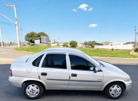 CHEVROLET Classic Sedan 1.0 4P FLEX LIFE, Foto 2