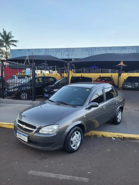 CHEVROLET Classic Sedan 1.0 4P VHCE FLEX LS, Foto 4