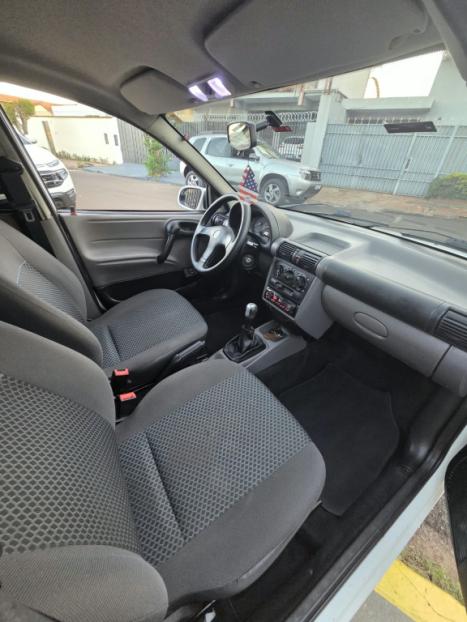 CHEVROLET Classic Sedan 1.0 4P VHCE FLEX LS, Foto 6