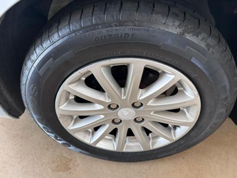 CHEVROLET Cobalt 1.4 4P FLEX LTZ, Foto 12