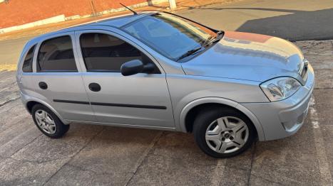 CHEVROLET Corsa Hatch 1.0 4P JOY, Foto 2