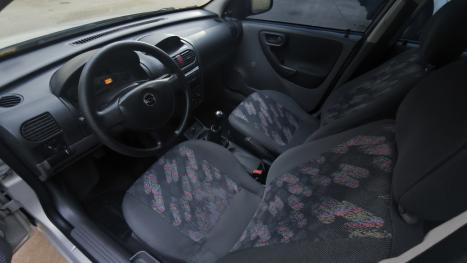 CHEVROLET Corsa Hatch 1.8 4P FLEX, Foto 2
