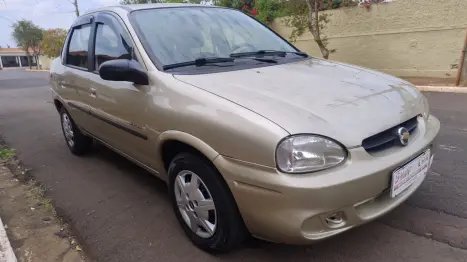 CHEVROLET Corsa Sedan 1.0 4P SUPER VHC FLEX, Foto 2 CHEVROLET Corsa Sedan 1.0 4P SUPER VHC FLEX, Foto 2