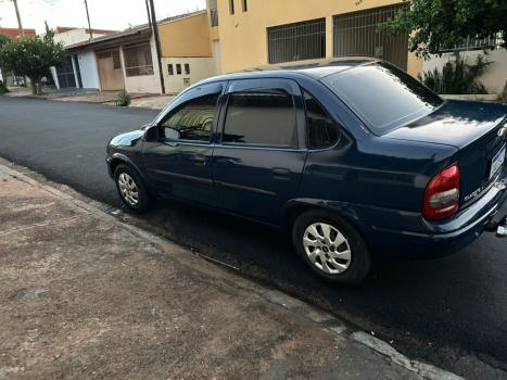 CHEVROLET Corsa Sedan 1.0 4P CLASSIC LIFE, Foto 1