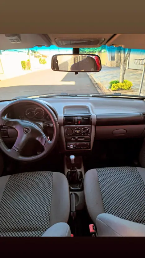 CHEVROLET Corsa Sedan 1.0 4P VHC CLASSIC LIFE FLEX, Foto 2