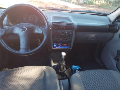 CHEVROLET Corsa Sedan 1.0 4P CLASSIC VHCE FLEX, Foto 6
