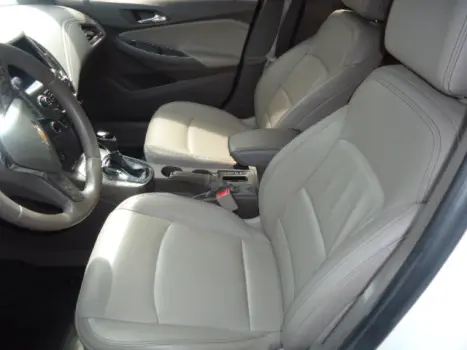 CHEVROLET Cruze Hatch 1.4 16V 4P LTZ TURBO FLEX AUTOMÁTICO, Foto 3 CHEVROLET Cruze Hatch 1.4 16V 4P LTZ TURBO FLEX AUTOMÁTICO, Foto 3