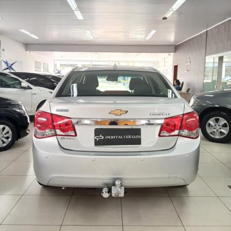 CHEVROLET Cruze Hatch 1.8 16V 4P LT SPORT FLEX AUTOMÁTICO, Foto 3 CHEVROLET Cruze Hatch 1.8 16V 4P LT SPORT FLEX AUTOMÁTICO, Foto 3